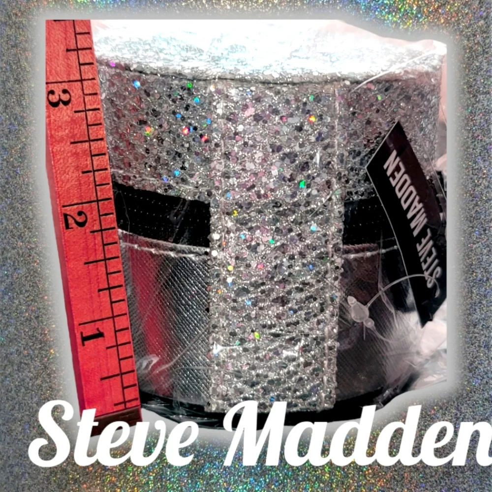Steve Madden Gift Set Jewelry Hard Case Gold & Silver NWT - Picture 4 of 10